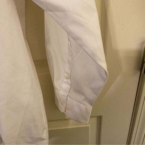 Van Heusen White Casual Button Down Shirt - Picture 2 of 9